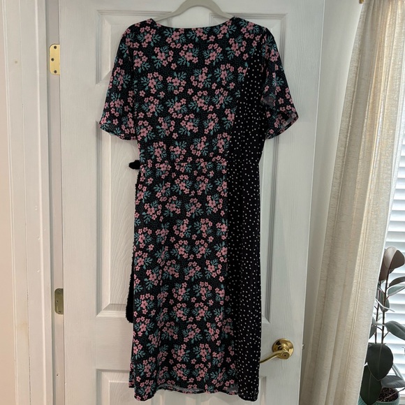 PIPER & SCOOT multi print faux wrap dress - Picture 3 of 7